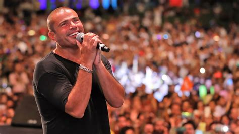  Amr Diab Elävä Legendan Tour: Kaiketi Meitä Viihdyttämässä Vaikka 1990-luvulla?