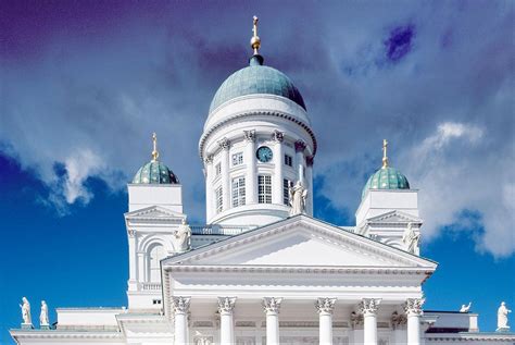  Leo Varaden konsertti Helsingissä: Bollywoodin musiikki ja taikaa täynnä oleva ilta!